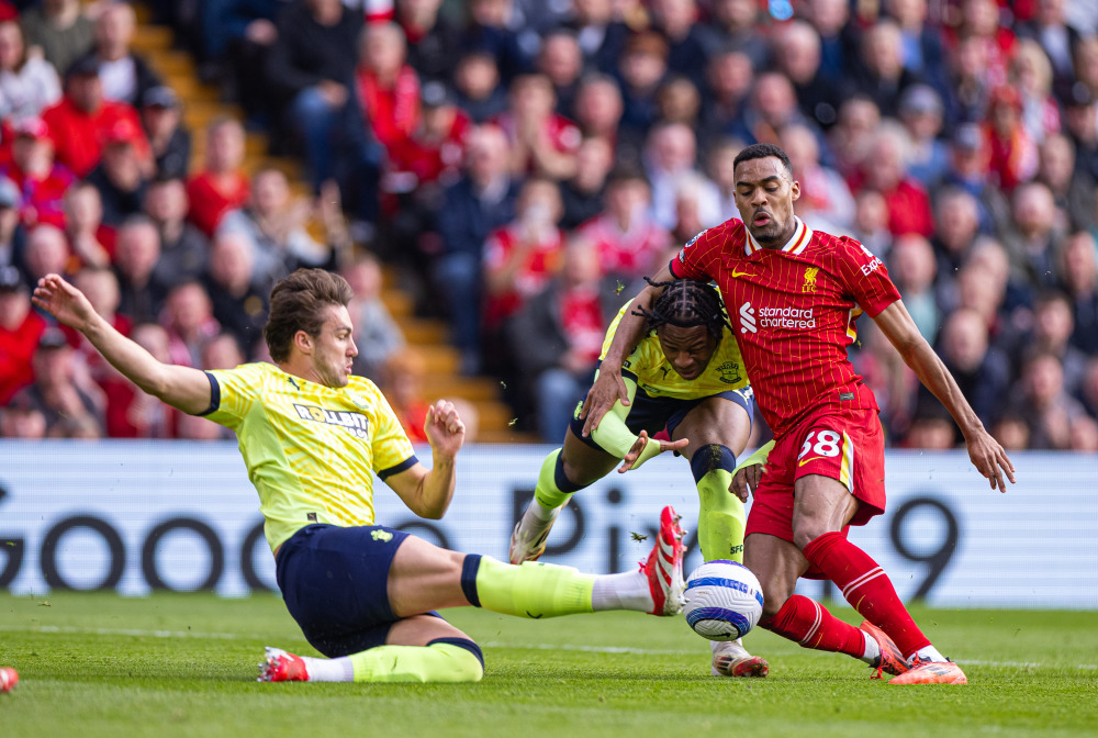 NBA最佳阵容公布：詹姆斯入选,