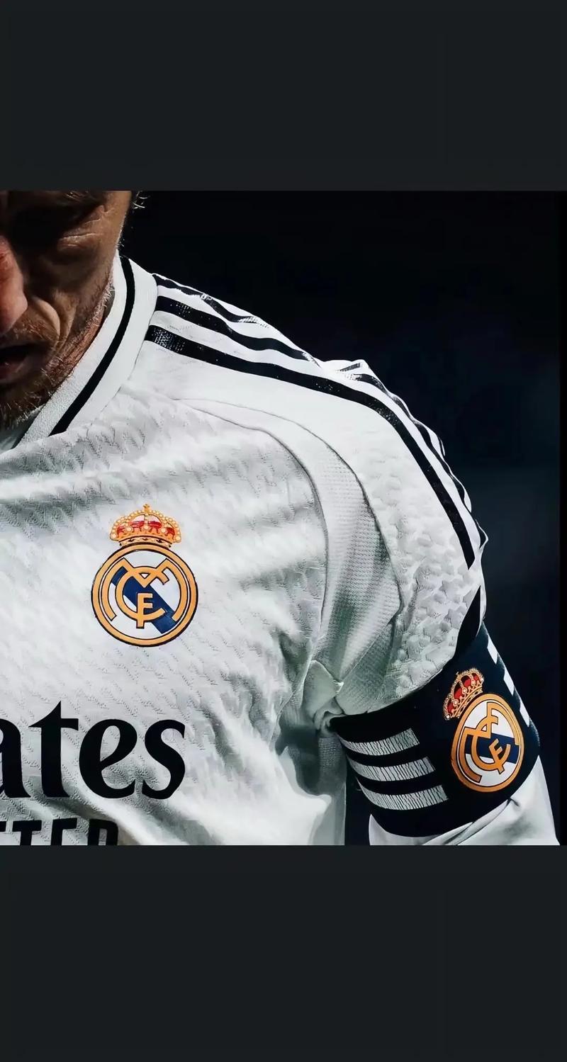 篮球勇士明星球员连续得分20+