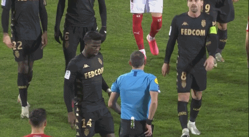 SGA连续第95场得分20+ 马克西今天止步21场&现存第二变成希罗15场（SGA连续95场20+；马克西止步21场，现役第二长改为希罗15场）